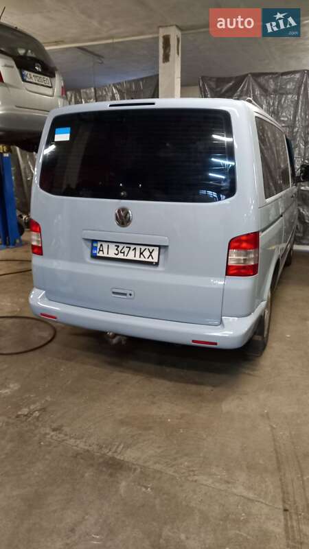 Volkswagen Caravelle 2008