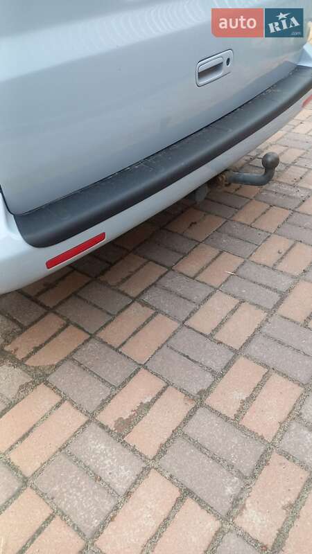 Volkswagen Caravelle 2008