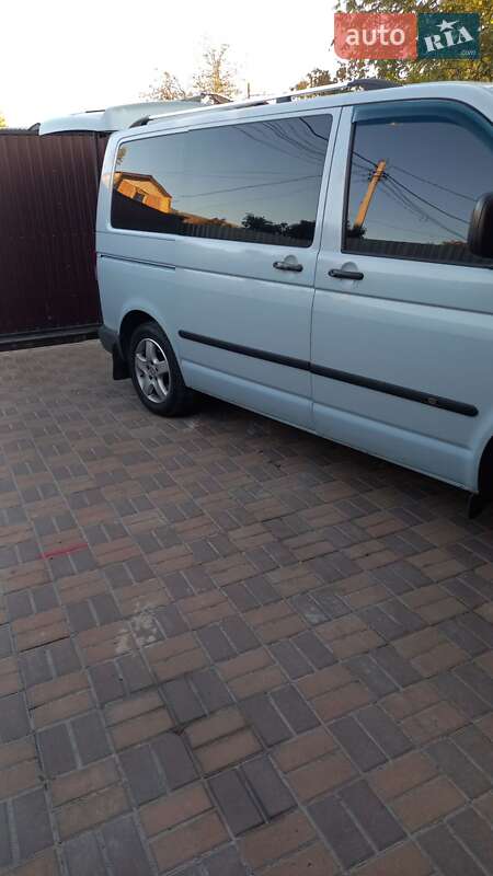 Volkswagen Caravelle 2008