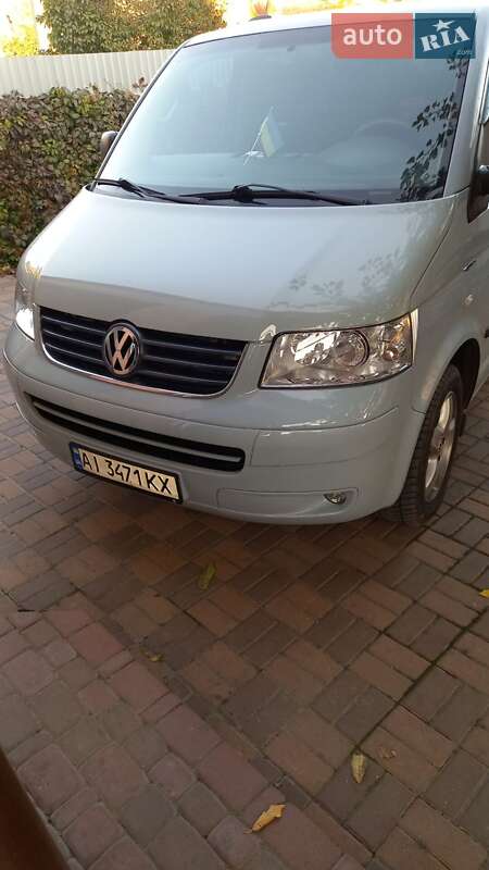 Volkswagen Caravelle 2008