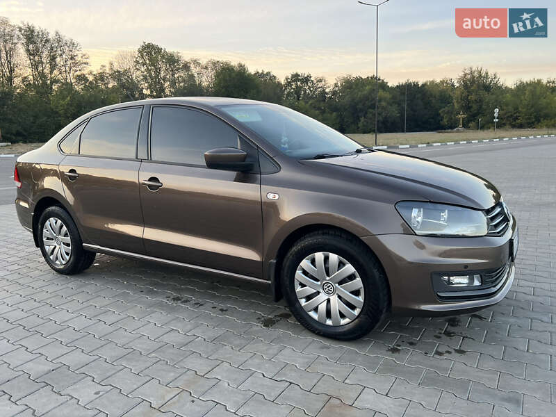 Volkswagen Polo 2016