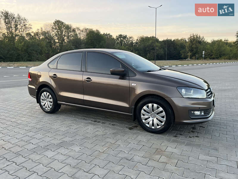 Volkswagen Polo 2016