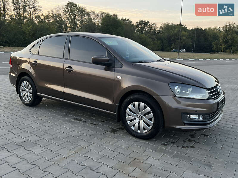 Volkswagen Polo 2016