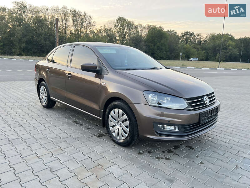 Volkswagen Polo 2016