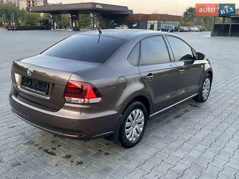 Volkswagen Polo 2016