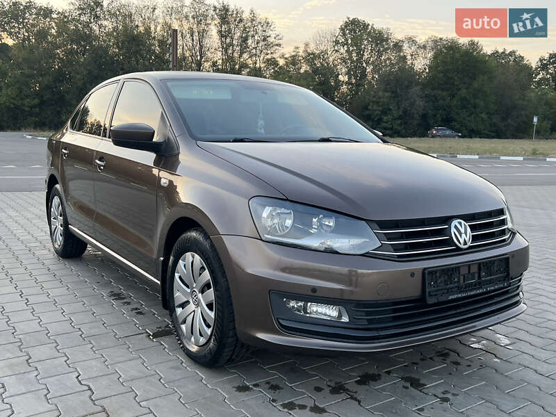 Volkswagen Polo 2016