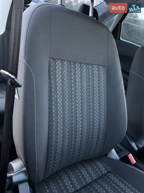 Volkswagen Polo 2016