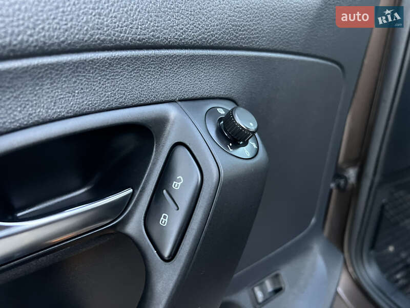 Volkswagen Polo 2016