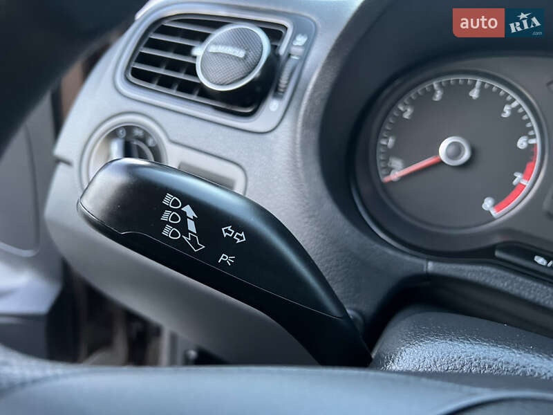 Volkswagen Polo 2016