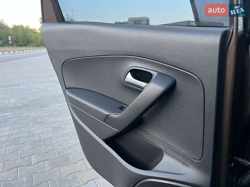 Volkswagen Polo 2016