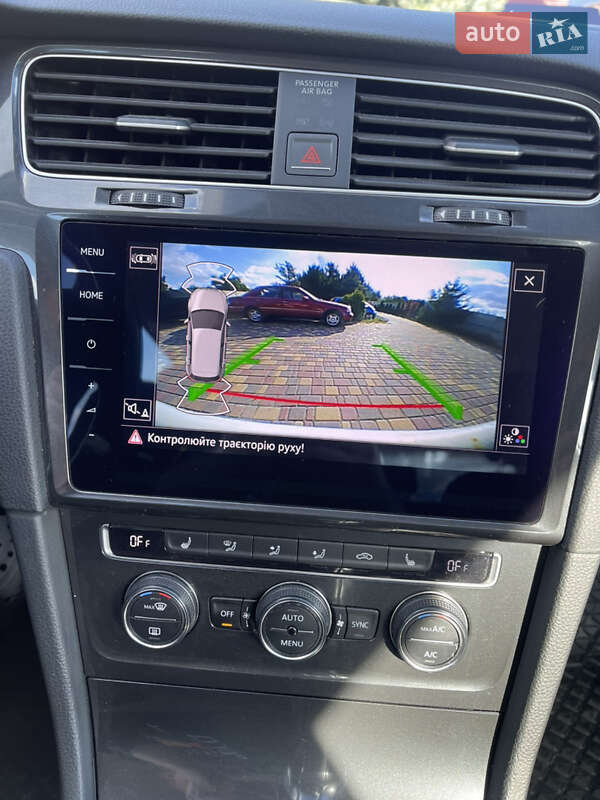 Volkswagen e-Golf 2017