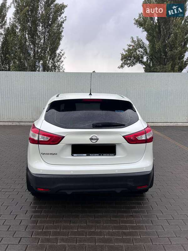 Nissan Qashqai 2016