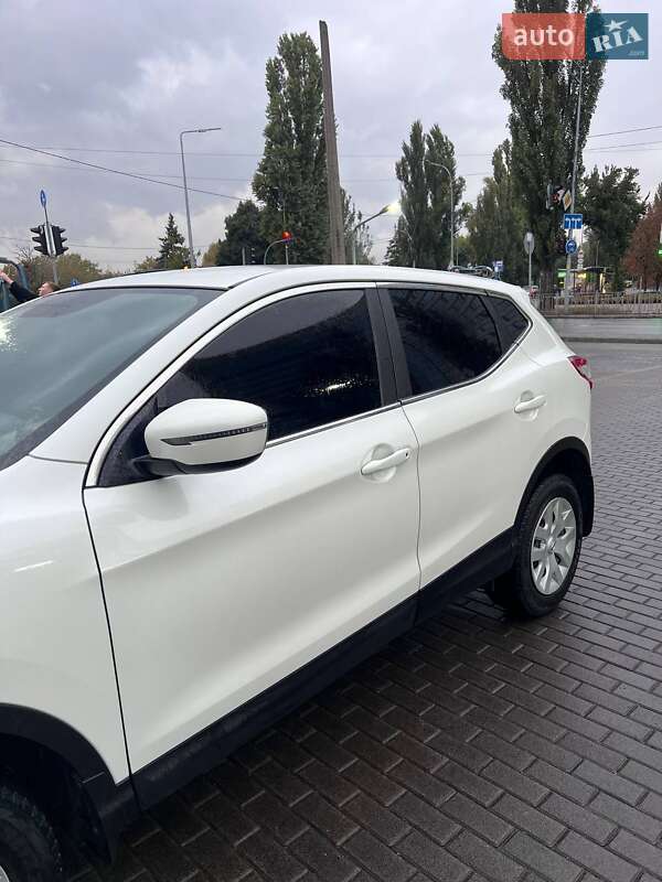 Nissan Qashqai 2016