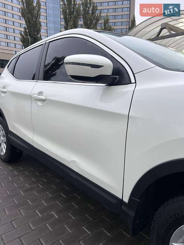 Nissan Qashqai 2016