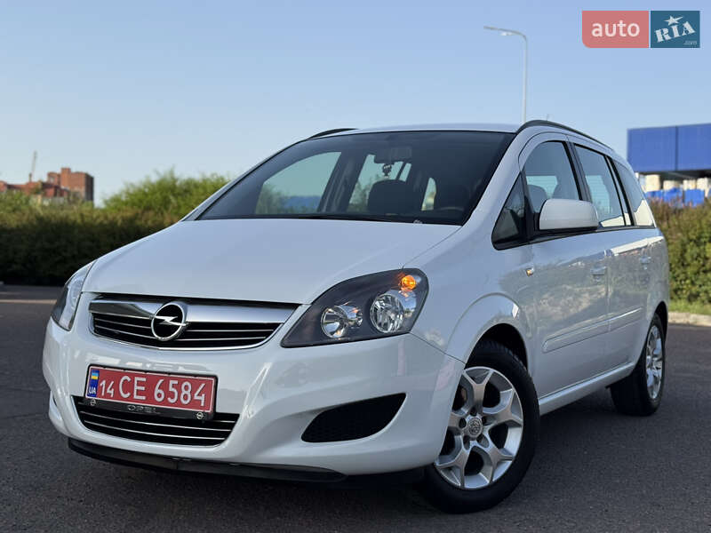 Opel Zafira 2013 Opel Zafira 2013