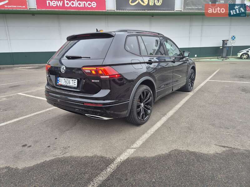 Volkswagen Tiguan 2021