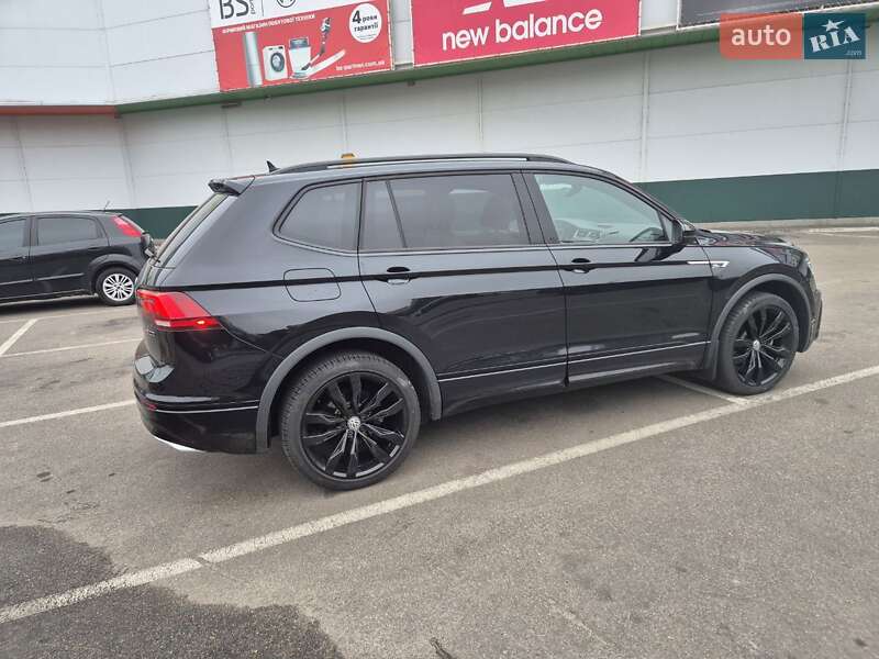 Volkswagen Tiguan 2021