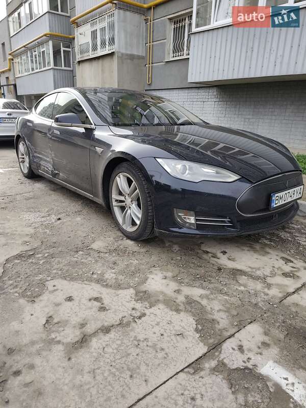 Tesla-3
