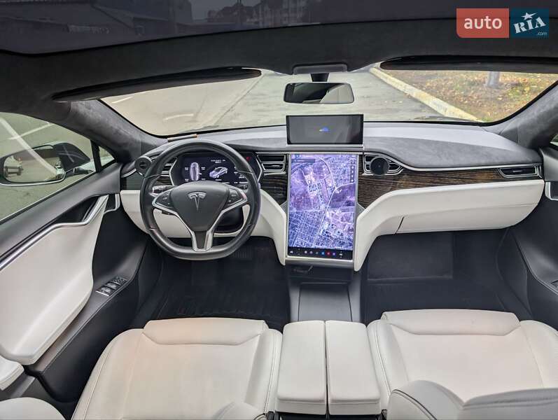 Tesla-10