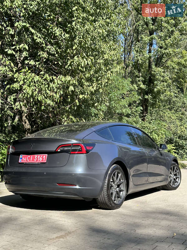 Tesla-6