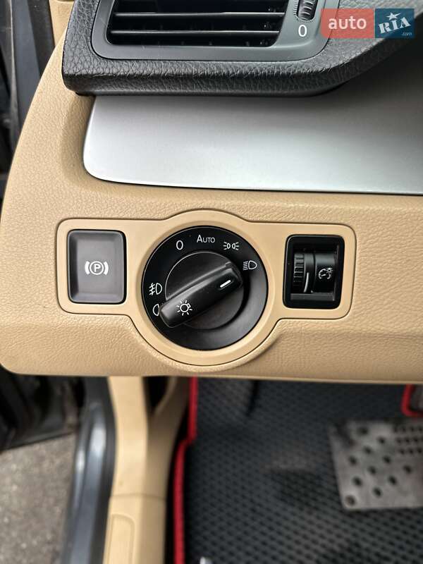 Volkswagen Passat 2009