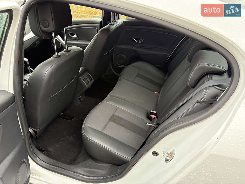 Renault Fluence Z.E. 2013