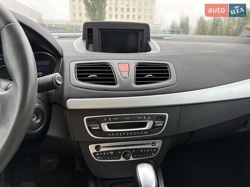 Renault Fluence Z.E. 2013