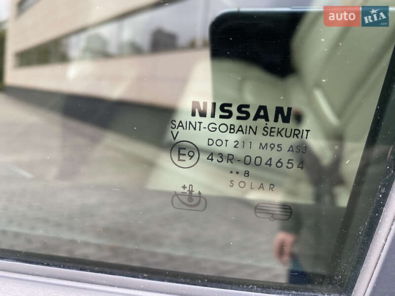 Nissan-4