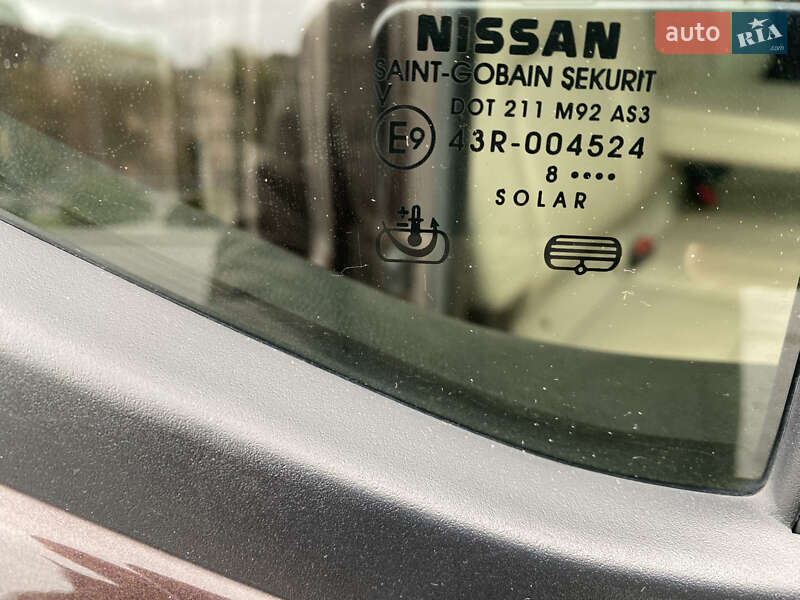Nissan-37
