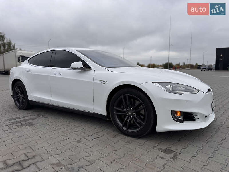Tesla-4