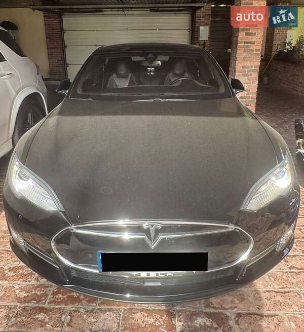 Tesla-6