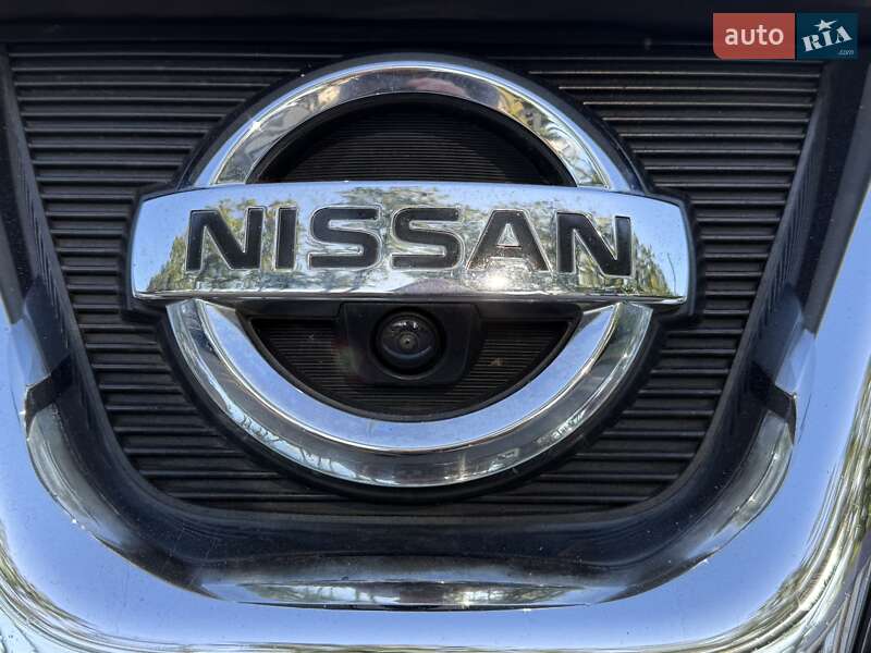 Nissan-9