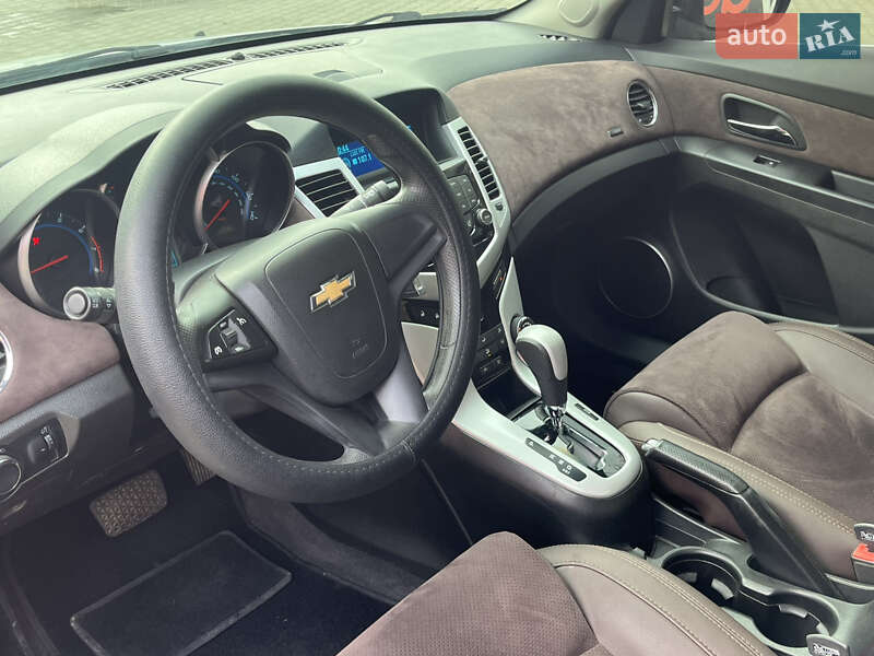 Chevrolet Cruze 2011