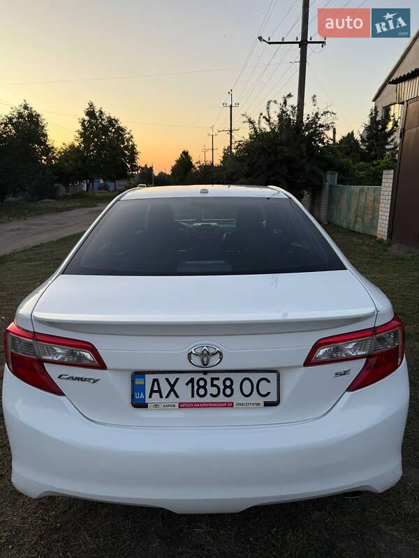 Toyota Camry 2012