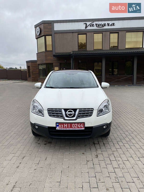 Nissan-2