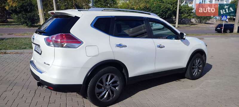 Nissan Rogue 2015