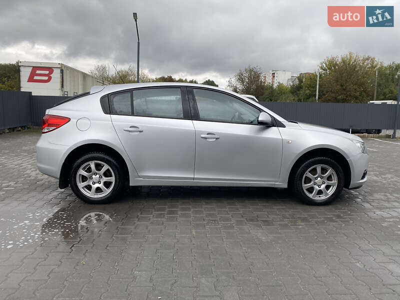 Chevrolet Cruze 2012