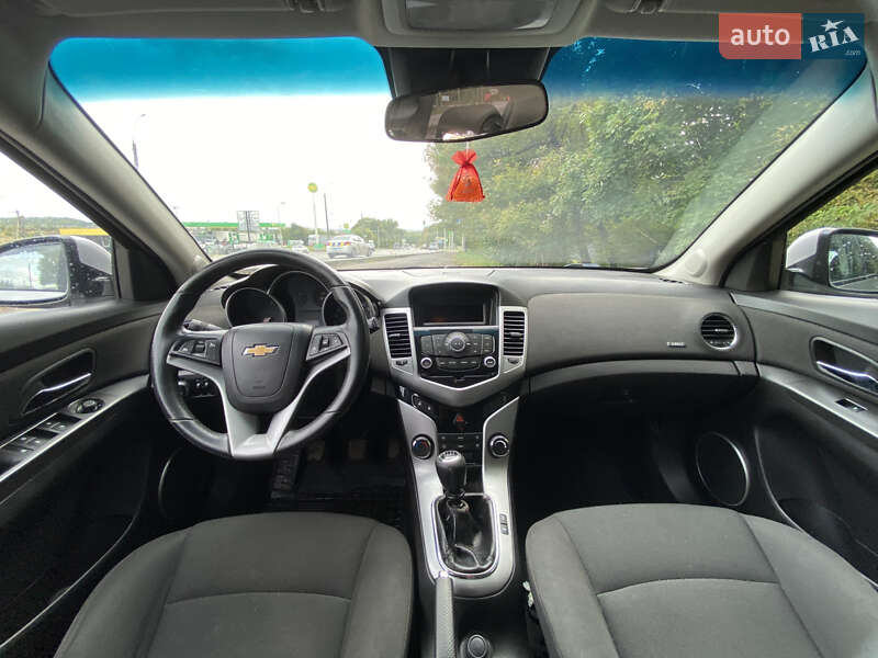 Chevrolet Cruze 2012