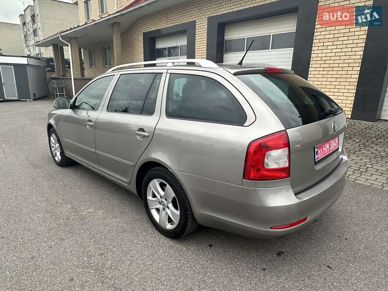 Skoda Octavia 2011