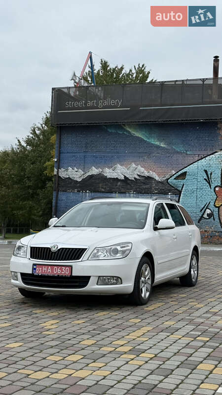 Skoda Octavia 2011