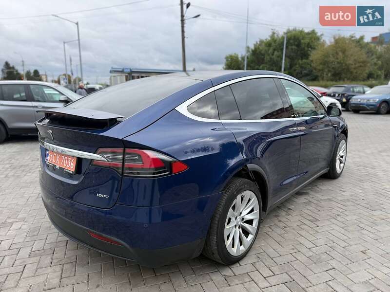 Tesla Model X 2017