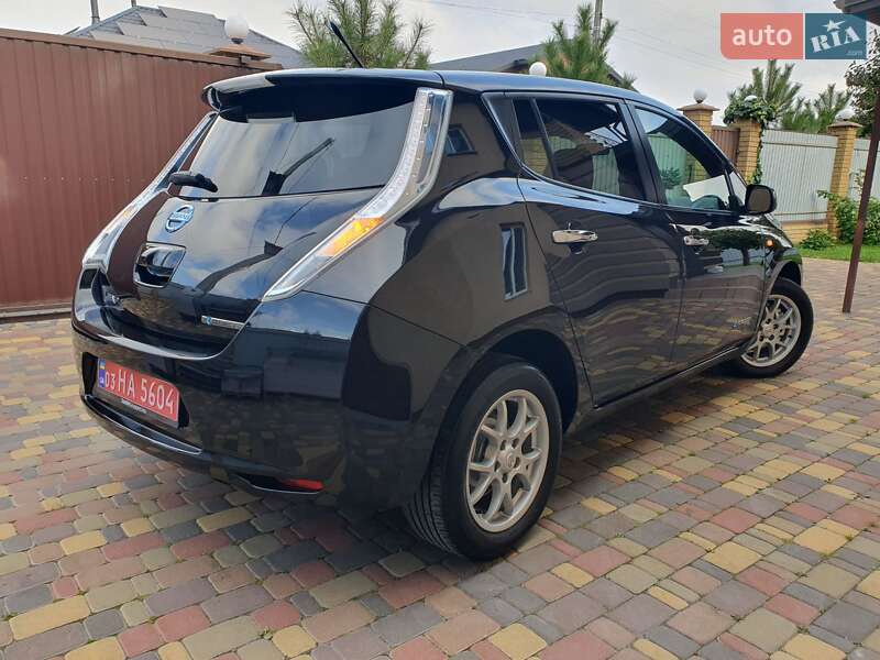 Nissan-66
