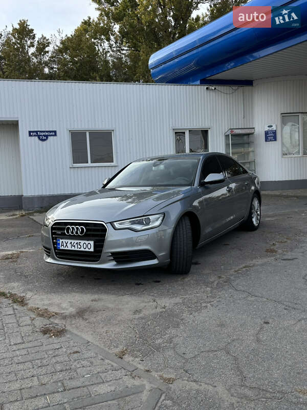 Audi-0
