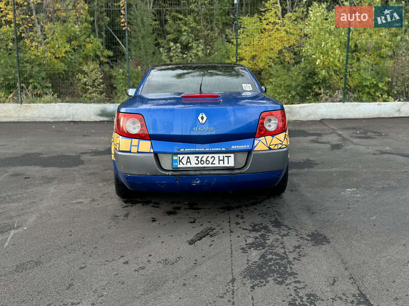 Renault-15