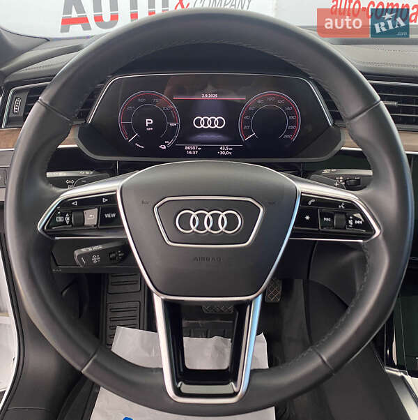 Audi-53