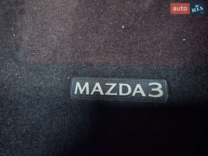 Mazda-32
