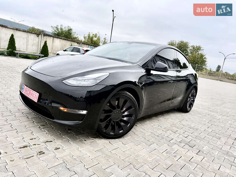 Tesla-18