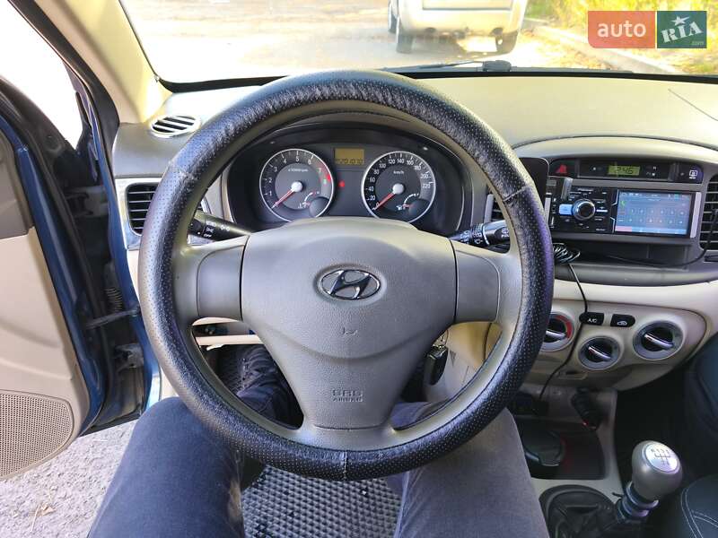 Hyundai-1