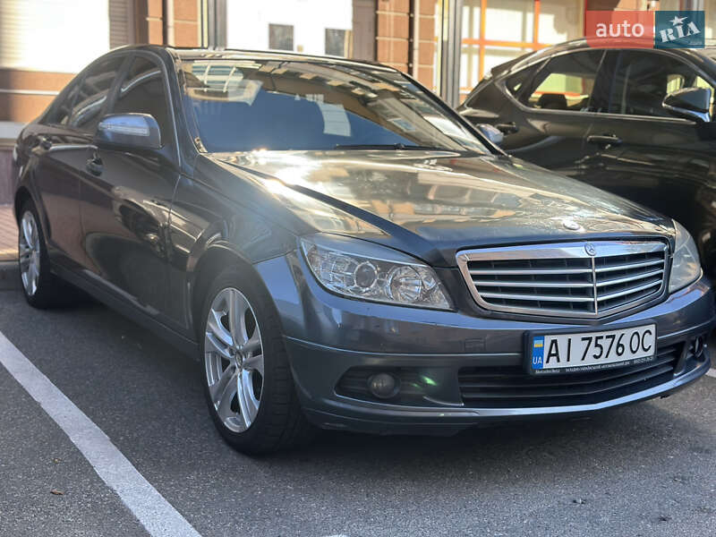 Mercedes-Benz C-Class 2007