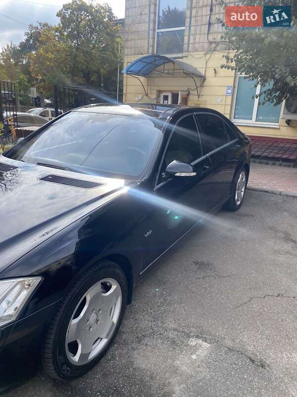 Mercedes-Benz S-Class 2008